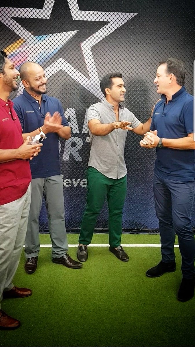 suhailchandhok's tweet photo. Plenty of laughs out with @KumarSanga2 @kartikmurali @juniorwaugh349 for our next #PowerShotChallenge @StarSportsIndia!
@ProfDeano watch your back is all I can say & @anilkumble1074 we missed you although you were bowling some beauties @SmaaashLive ๐๐
#IPL2018 #BESTvsBEST https://t.co/ajxAUXDLbo
