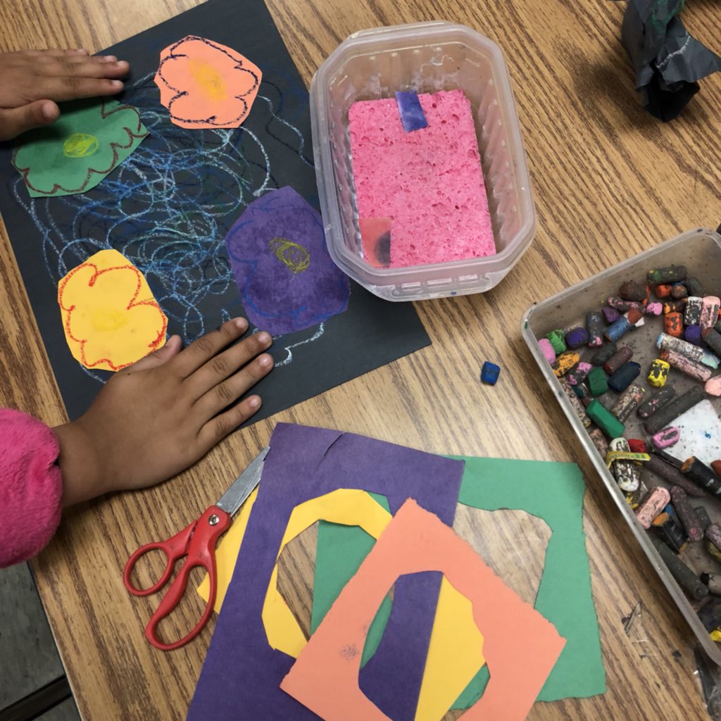 mslowpaz's tweet photo. A is for #andywarhol ending the year w the abcs of #art w #Kindergarten #firstgrade #theabcsofart #art #arted #elementary #elementaryart #aldinecreates #aldineart #cut #glue #motorskills #collage #draw #drawing #make #ThursdayMotivation #ThursdayMorning #ArtisticThursday https://t.co/8Pt96O5Onf
