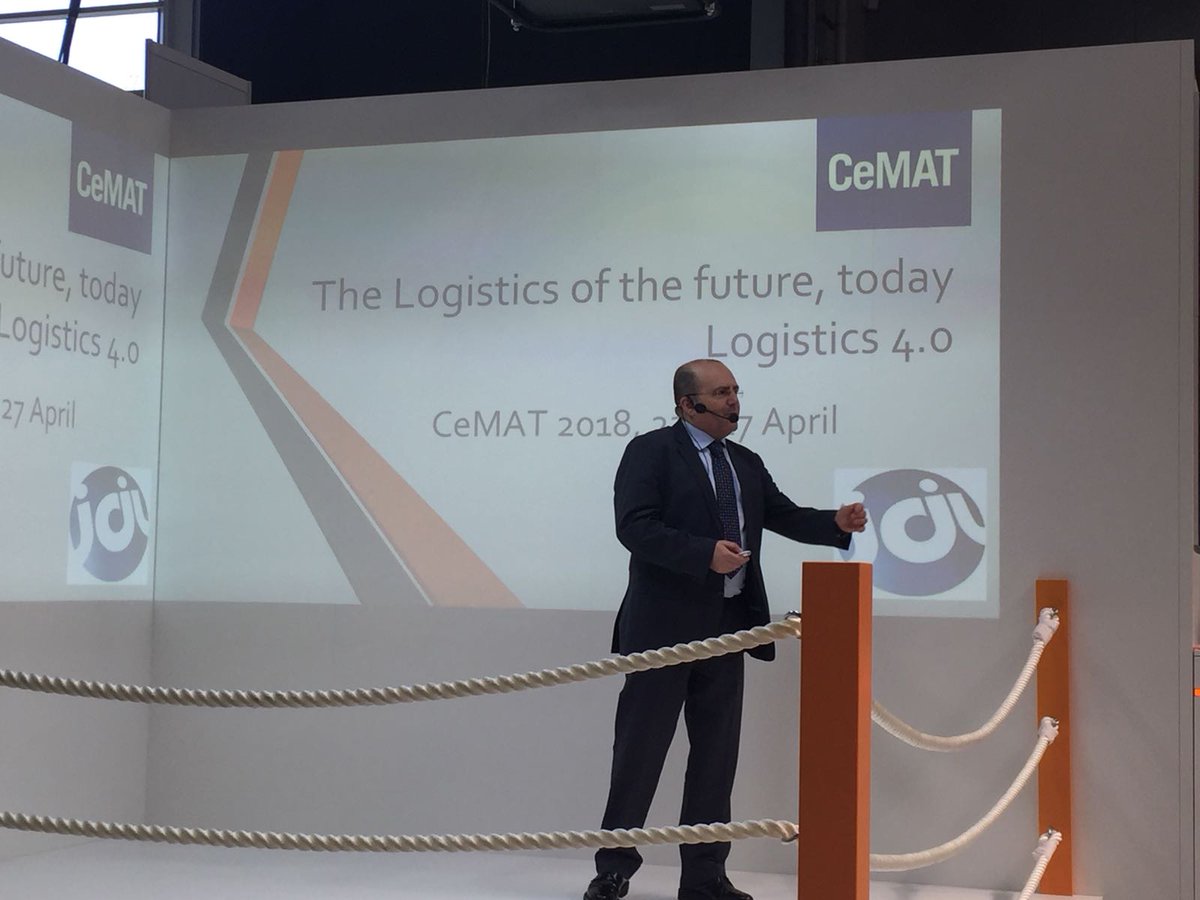 isayolsanta's tweet photo. Hoy estamos en #CeMAT, compartiendo experiencias y conocimientos sobre el mundo logístico.
Una experiencia muy enriquecedora. ¡Gracias a los organizadores y a los asistentes a la ponencia!
#Logística #CeMAT18 https://t.co/0rliDFctWR