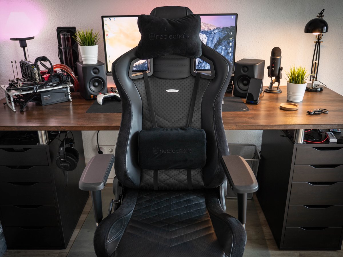 noblechairs's tweet image. Now this is a sight for sore eyes. This gorgeous setup shows that the noblechairs EPIC is also right at home at a test bench like this. 😄 What do you think of this top-notch showcase?