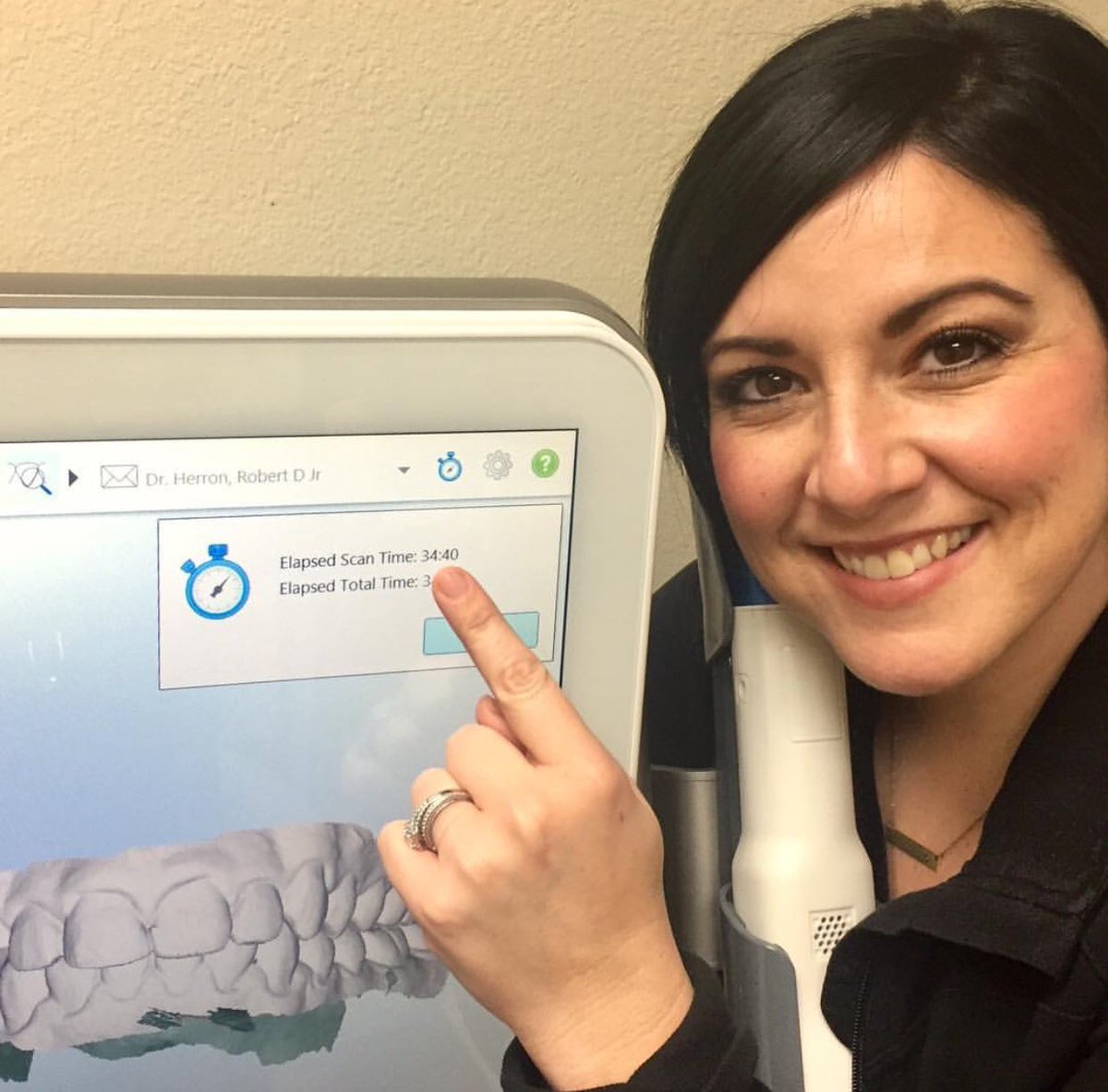 robherron's tweet photo. Missy our WonderTC just bested her previous scan time by 7 seconds. We appreciate the time and effort she has put forth for the practice! I know speed isn’t everything but Damn...@iTeroScanner @Invisalign @AlignTech https://t.co/CIjjXdshgS