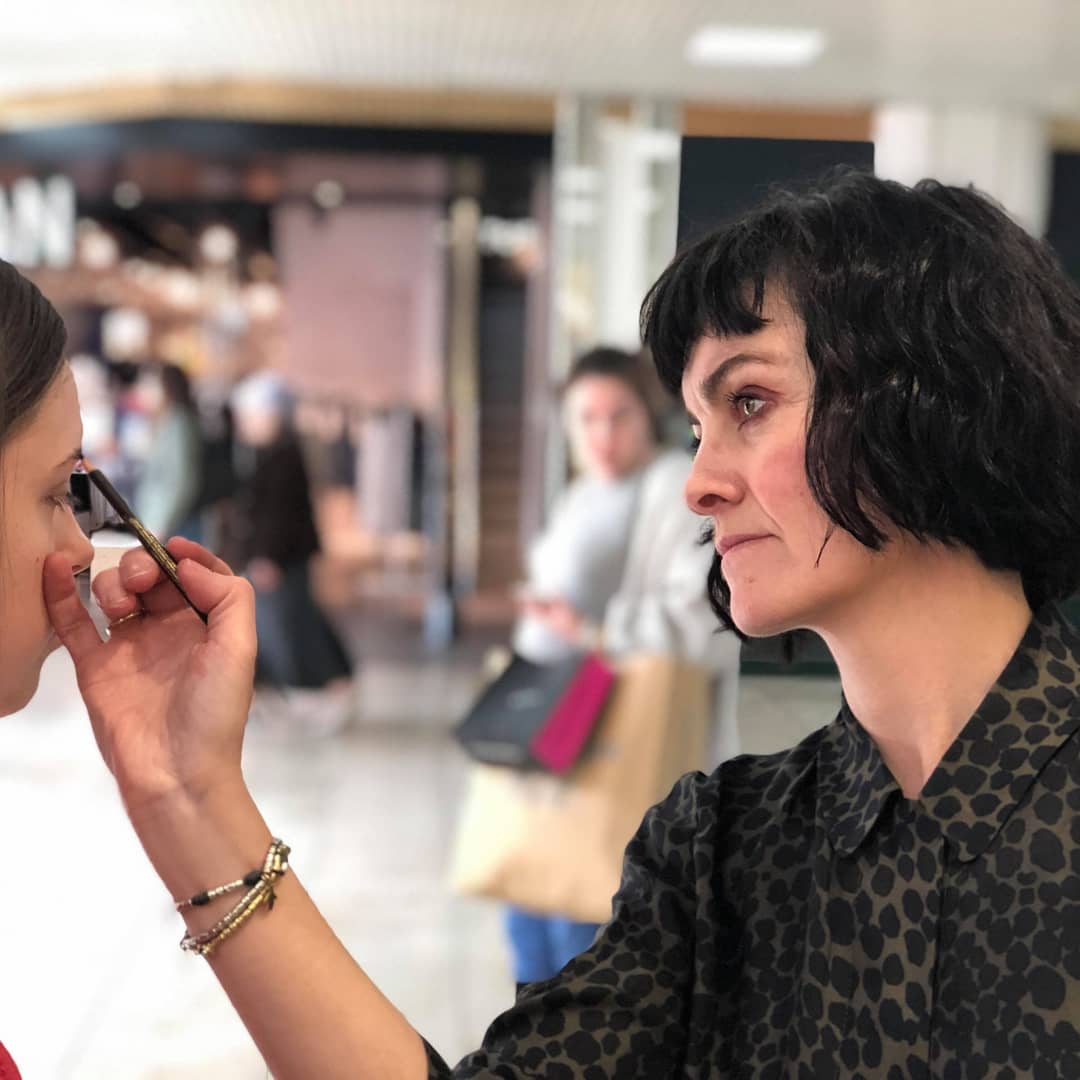 queenie_mag's tweet photo. The La Di Da team are having a great day at the fabulous @nextofficial @intuMetrocentre  #soladida https://t.co/vjy1j0DYmX