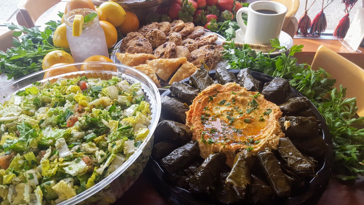 renatas_kitchen's tweet photo. Try out our catering for your next event! 

 #catering #EEEEATS #officecatering  #lunchcatering  #westphilly #baltimoreave #foooodieee #foodilysm #forkyeah #eatonthedaily #eaththis https://t.co/kBVaQTNK5Z