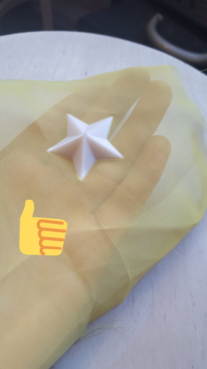 I got super inspired by <a href="/shoreydesigns/">David Shorey</a>'s 3D printing magic on fabric so I tried it out myself! After some trial and error (too thick, too thin) I found the perfect fabric👌😍 Next up: 3D printing on clothes! #MakersHour #3dprintablefashion #wearables