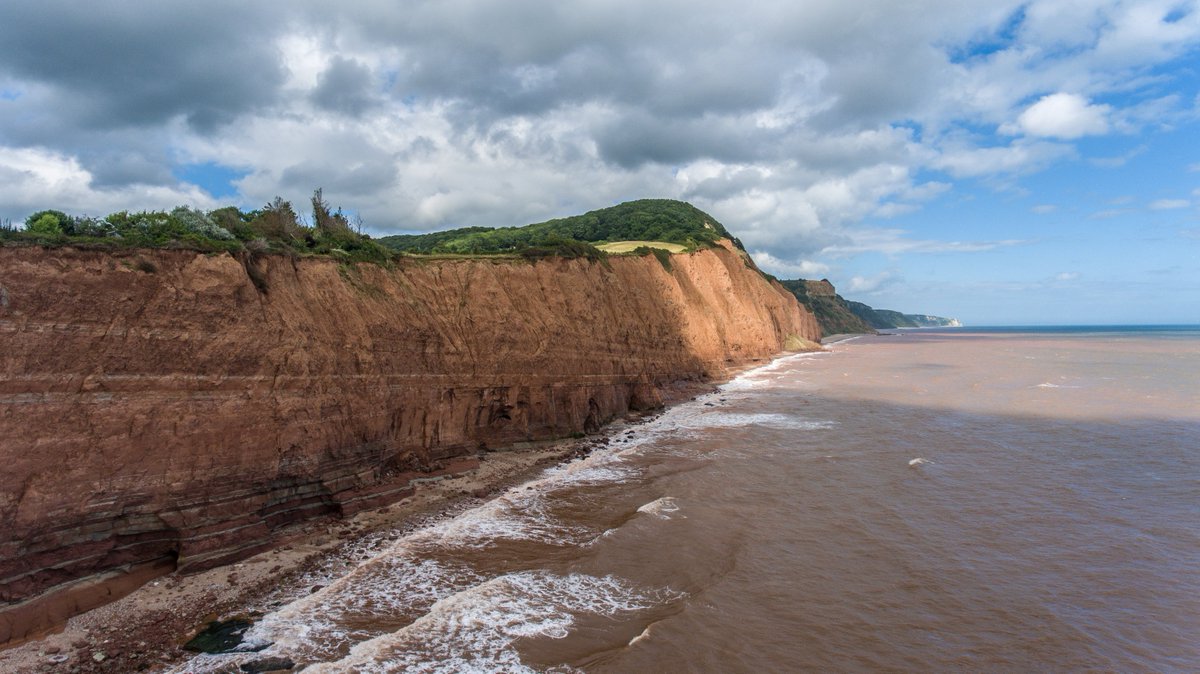 Dave_Float's tweet photo. Great expanses of estuaries, base of cliffs and cliff falls or subsidence, out to sea and busy beaches, all these pictures were by DJI drones working within the Drone Rules. #UAVAir #ProQual Level3 Cert in the Remote Piloting of Unmanned Aircraft Systems for Commercial Operation https://t.co/GtbylJY2SW