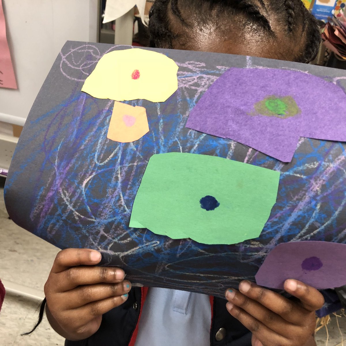 mslowpaz's tweet photo. A is for #andywarhol ending the year w the #abcs of #art w #Kindergarten #theabcsofart #art #arted #elementaryart #elementary #aldinecreates #aldineart #cut #glue #motorskills #collage #draw #lines @TheWarholMuseum #flowers #spring  #ArtisticThursday #ThursdayMotivation #proud https://t.co/xI1rxNjqc8
