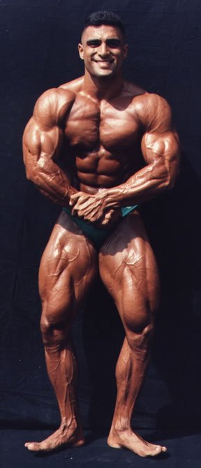 pacocutler's tweet photo. #YahYAButt #Legendary #Bodybuilder 3 Times #MrAsia #vintagebodybuilder #arabhunk #massivemuscle https://t.co/kqARXnF84G