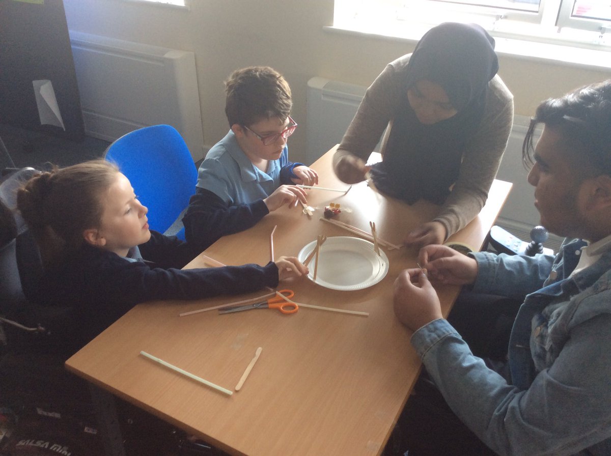 wilsonstfeed's tweet photo. #ws5.1 and #wsmonkeys Enjoying a critical thinking afternoon putting the London Bridge back together again with limited materials! It was a race against time but we did it! #wscriticalthinking https://t.co/CHhPielbum