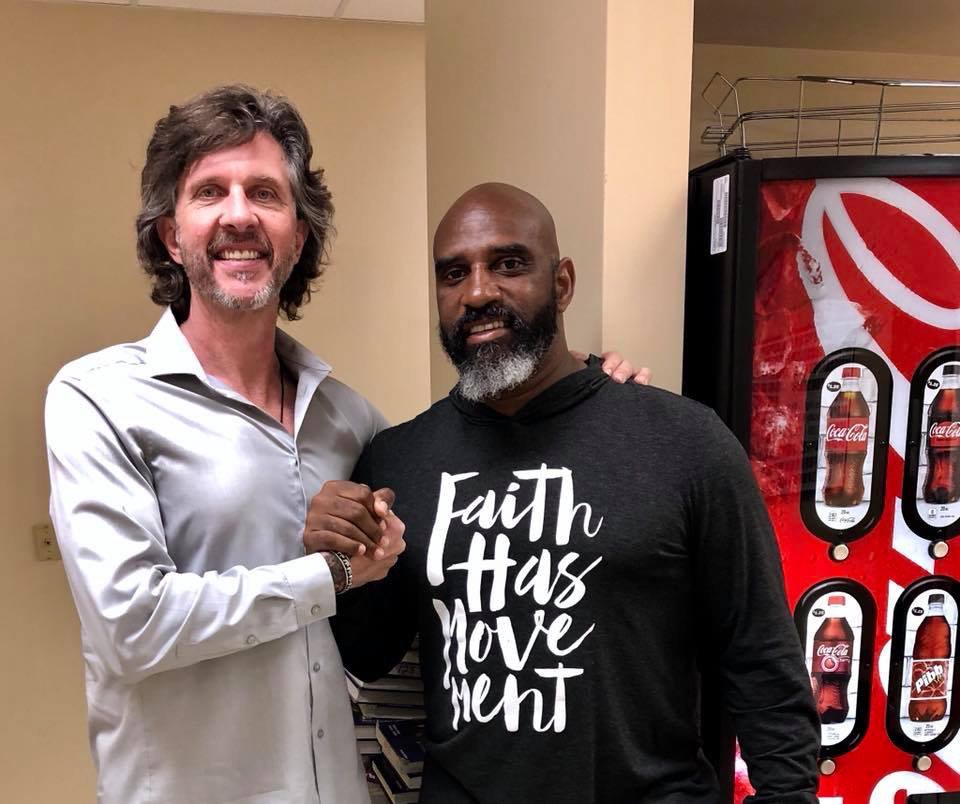 PowerofPeace88's tweet photo. Big shout out to Tim Lester and Milton High School! Tim attended our program this morning, Protect the Dream: 40 Days of Power. #ProtectTheDream #PowerOfPeaceProject #Peace #Teens #Addiction 
#Suicide https://t.co/EKiBiOLbTL
