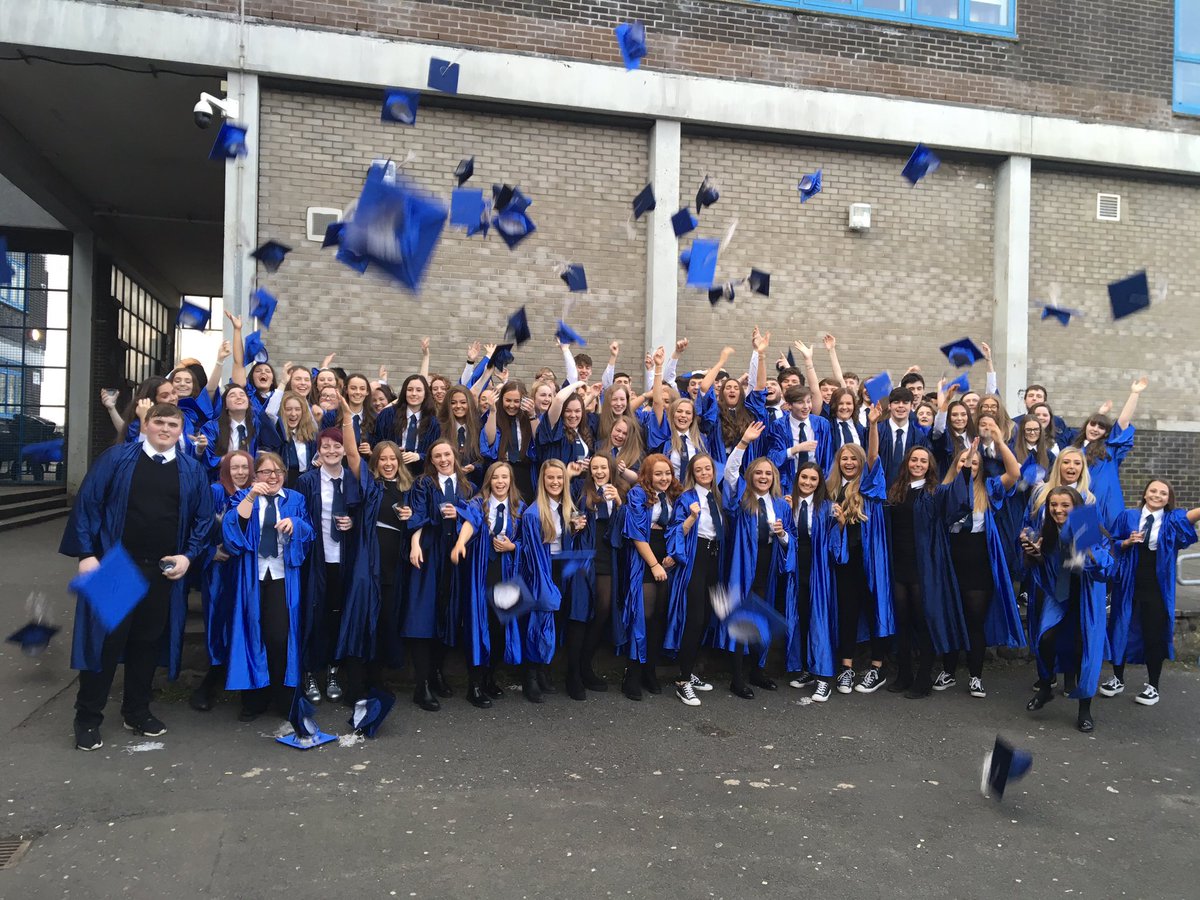 JohnstoneHighSc's tweet photo. Fantastic night at the S6 Graduation as we wave off another cohort of outstanding young people into the world. Good luck, everyone. https://t.co/AkqNwHKqjQ