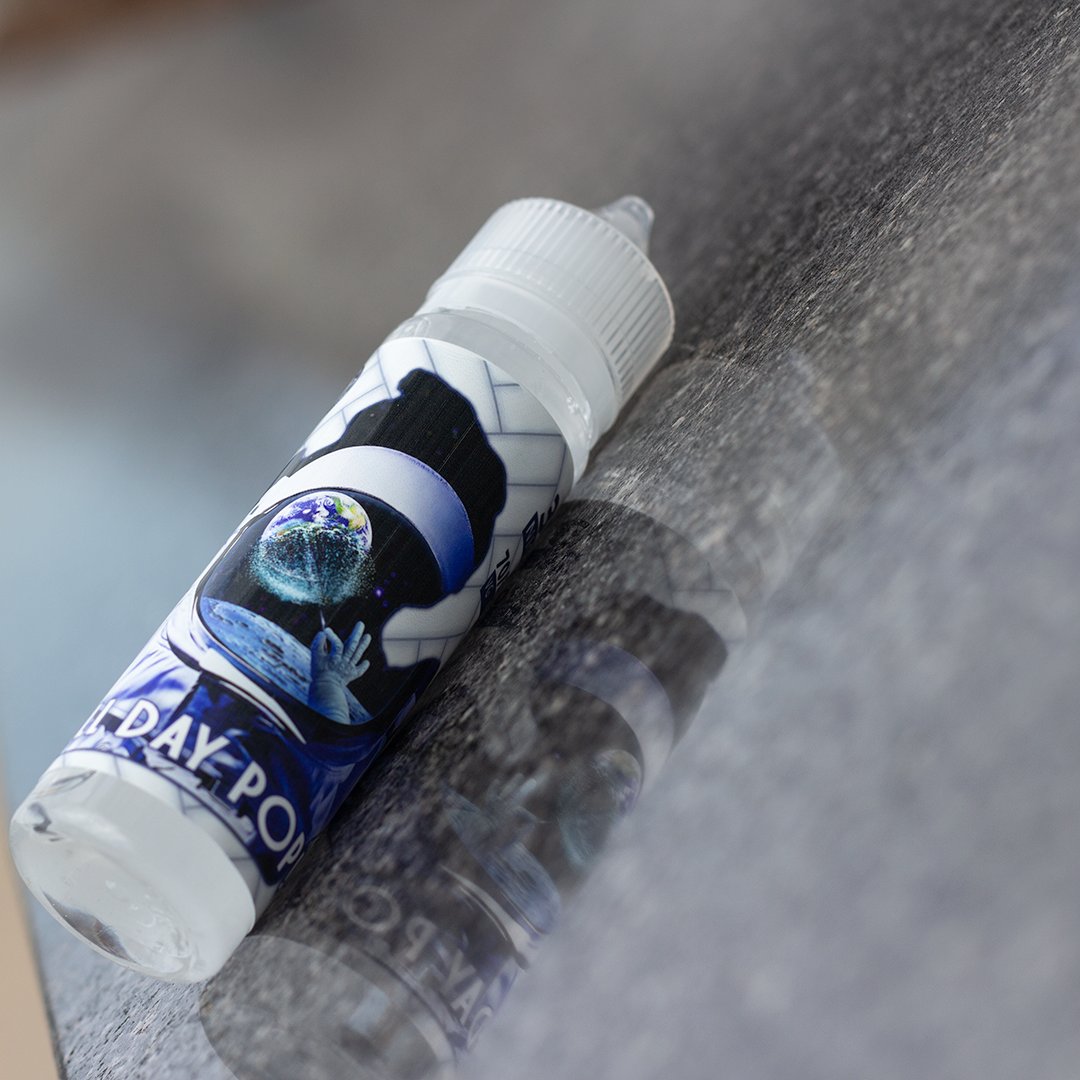 A sweet, mouthwatering apple inhale and an awesome strawberry bubble gum exhale that will make you wish you were blowing a bubble instead of a cloud!
All Day Pop
#MittenVapors

#Vape #Vapeon #Vapenation #Vapemail #Vapejuice #Vapeporn #Eliquid #Ejuice