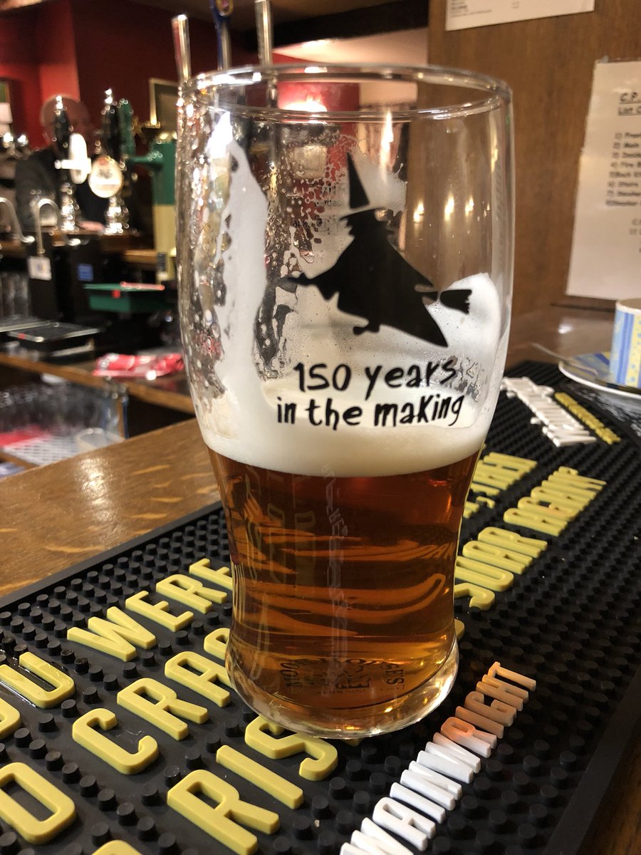 IanCardy2's tweet photo. Well it’s nearly Friday #cheers @Moorhousesbrew #150yearsinthemaking #perfectioninaglass https://t.co/VxE5CRFJvC