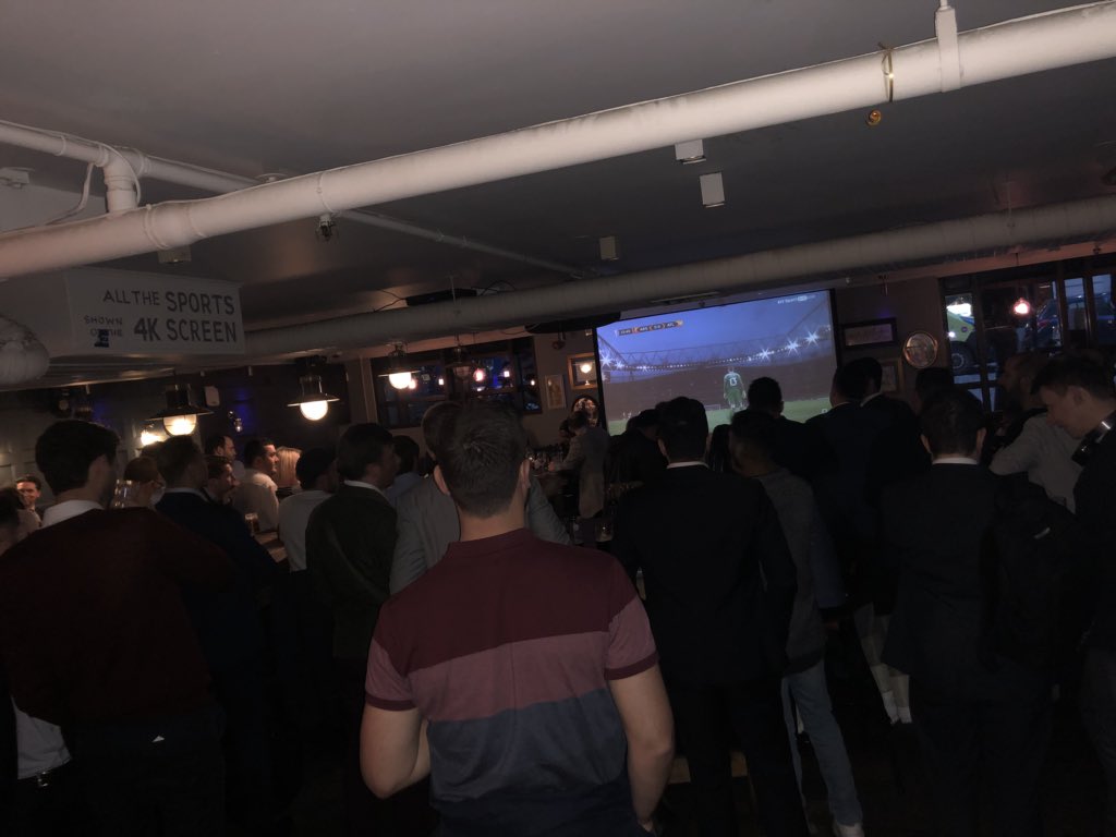 The Monument Pub tweet media