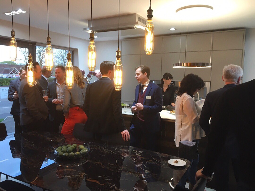 RybrookRRMC's tweet photo. #RollsRoyceBirmingham are delighted to join @kitchengallerysiematic this evening, displaying Rolls-Royce Wraith for the Kitchen Gallery launch event.
#RollsRoyce #RollsRoyceWraith #Wraith #Exclusive #Launch #Kitchen #Gallery #KitchenGallery #SpiritOfRollsRoyce https://t.co/kD1VTr57hr