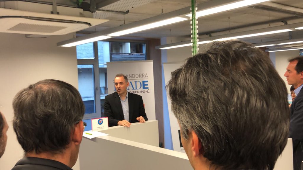 AndorraTelecom's tweet image. 📸 Presentem el #Niu🚀 a @ESADEAlumni Andorra #ESADEAlumni #emprenedoria