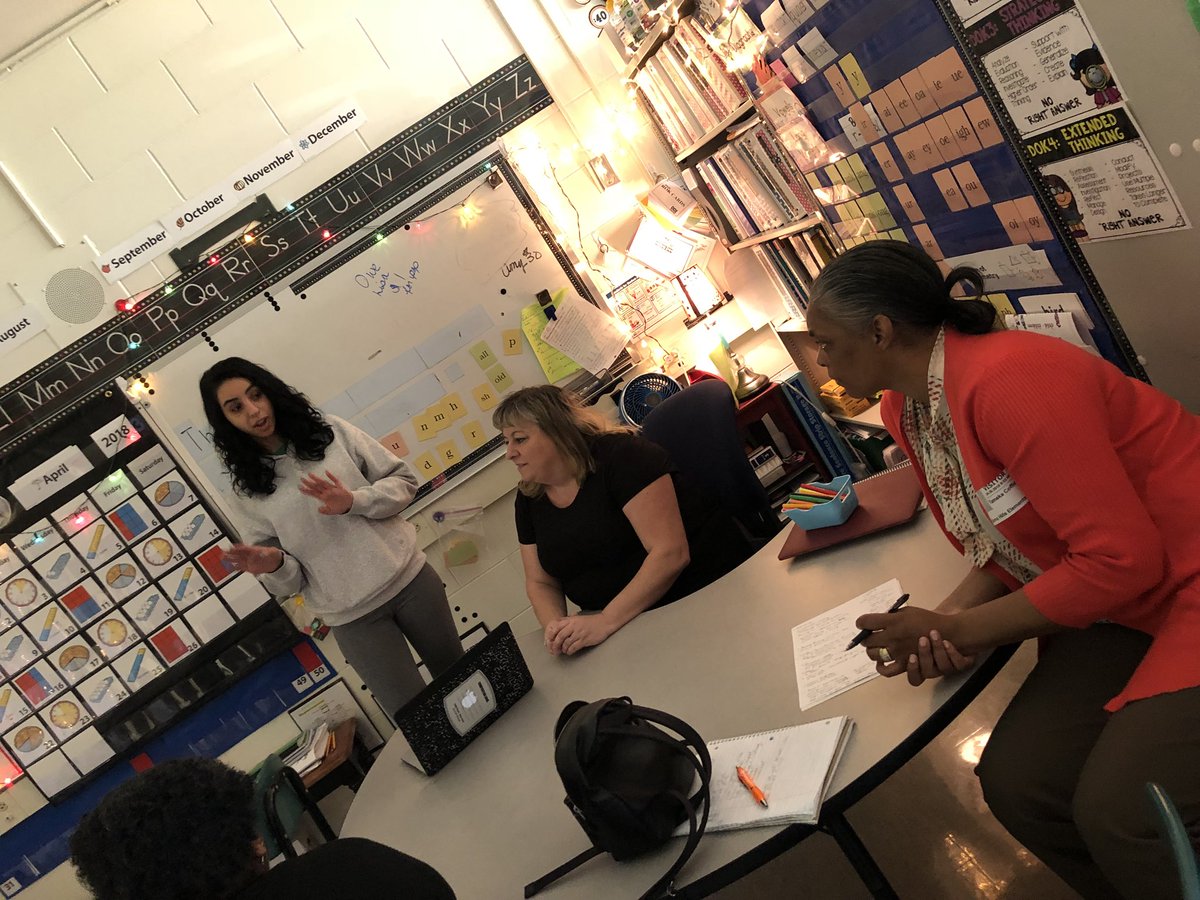 Floss161EL's tweet photo. Collaboration with Hoover-Schrum Memorial School District 157. Sharing is Caring! #sd161learns @SerenaHills_161 @Floss161EL https://t.co/DHEDv4IYjw