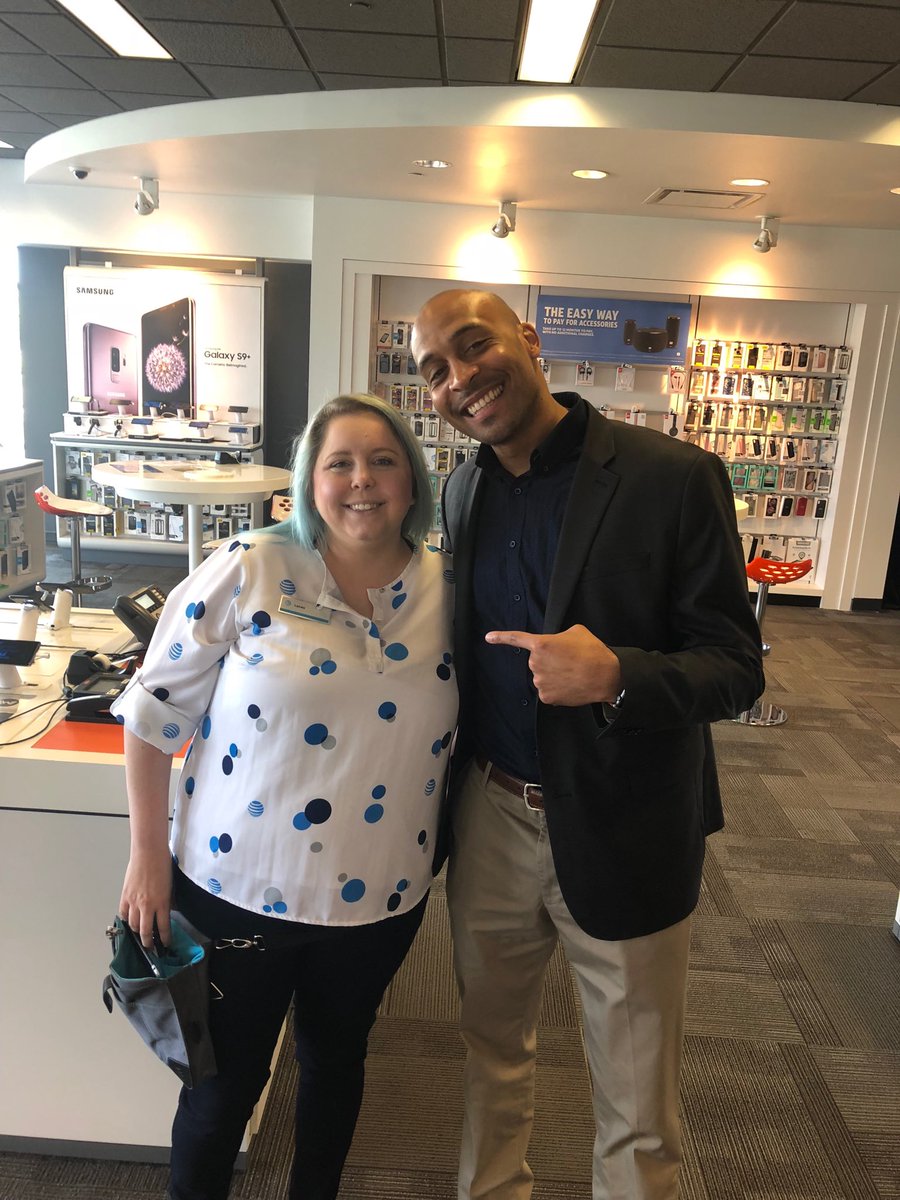 Our Companies Team Apparel is amazing!! Gets better and better each year!! Lacey from Grove City 🔥👍🏾 #TeamColors #Lifeatatt #ohpa