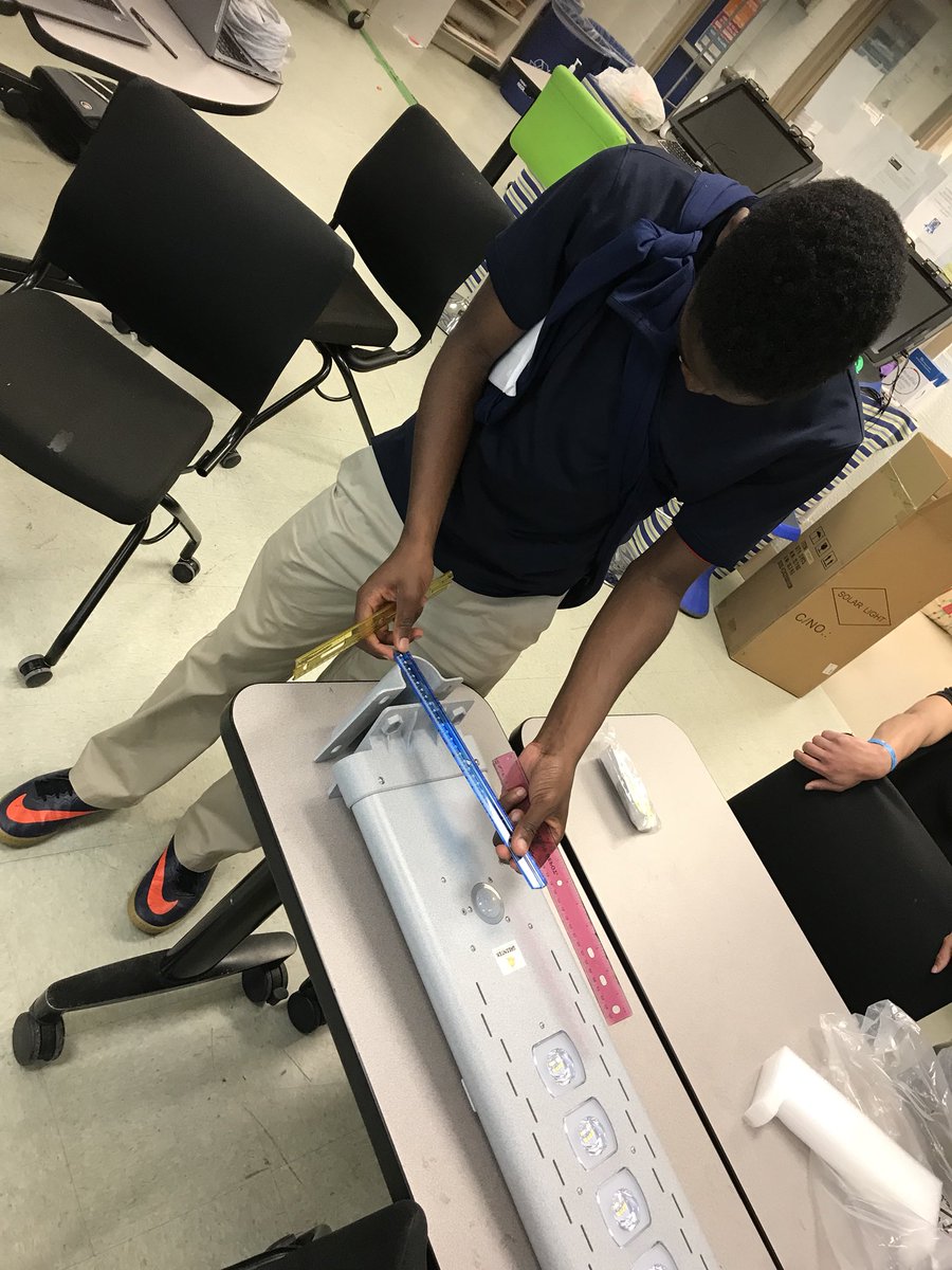 STEM_at_LMS's tweet photo. Team solar Changemakers plan the installation of their solar lights. The team raised money by selling snacks! Great work team!
#AACPSAwesome https://t.co/noZrvs3aDC