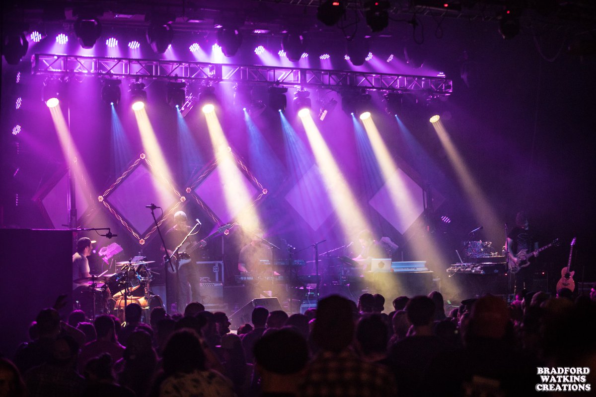 MMHLex's tweet image. #Lexington – we’re lighting up the night with @papadosio &amp;amp; @AqueousBand! Tickets still available for just $20 online or at the door (good vibes included)!

TIX ––&amp;gt; bit.ly/PapadosioMMHTix

#music #concert #sharethelex #visitlex #kyforky
@emporiumlive