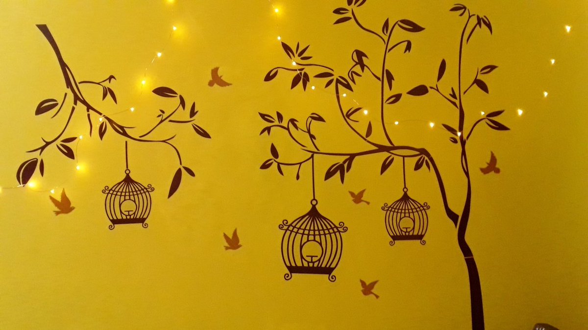 WriterRashi's tweet photo. I decorated my room with these wall stickers and I love it! 💙
#DecorAndDesign https://t.co/kXpreT9mDS