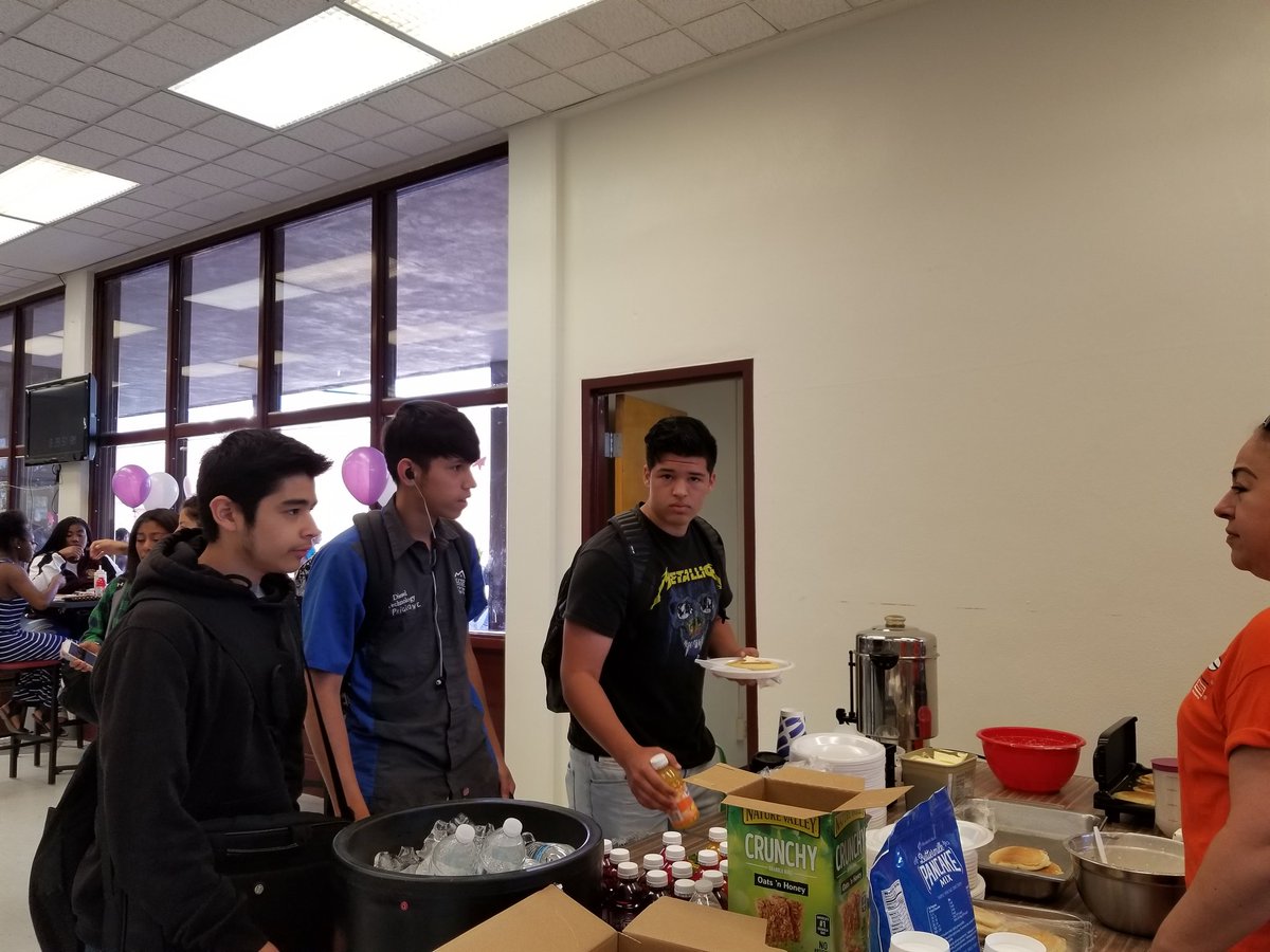 Ahs Student Ambassadors tweet media