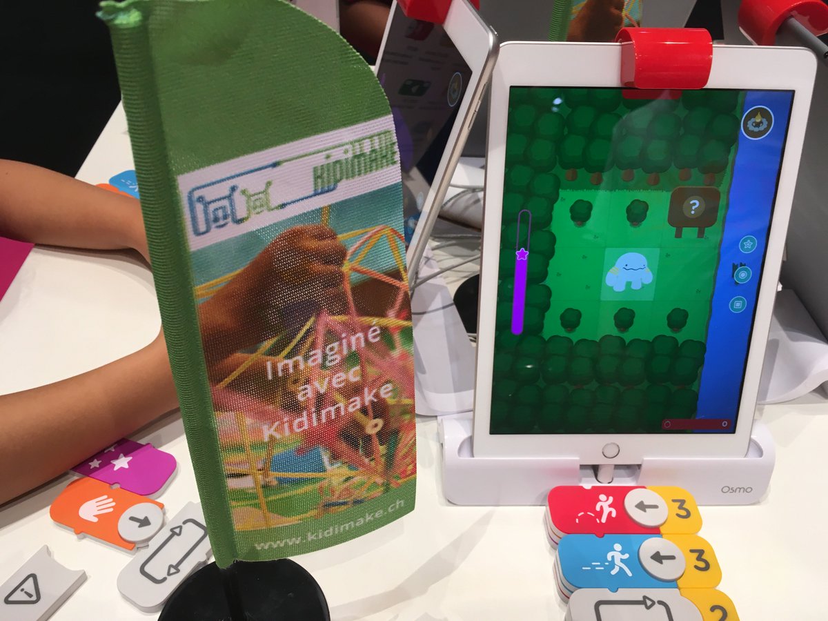 kidimake's tweet photo. #salondulivregeneve stand de l'#UNIGE @newsCUI, c’est un jeu, habile mélange entre le numérique et le tangible que #Kidimake a déniché pour initier les enfants à la programmation et la pensée algorithmique. Venez le tester ! https://t.co/JxceTDXMBj https://t.co/OkkM0xGWZg
