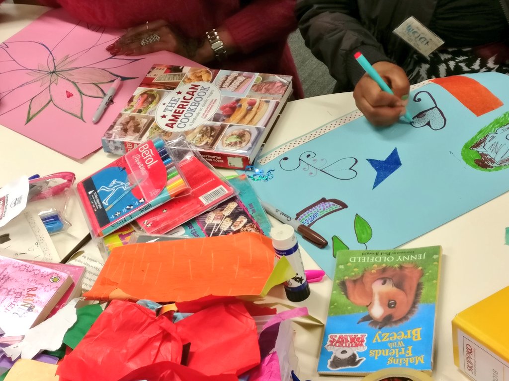 InspireByEG's tweet photo. Another great @skippko session at #ComptonRoad @leedslibraries for the #curiouschapter project. Busy hands and inventive minds responding to the books on the shelves. What would your choice of book say about you? #LivingCreatively and loving it! #ArtisticWorkout https://t.co/2Wy0BrpEnS