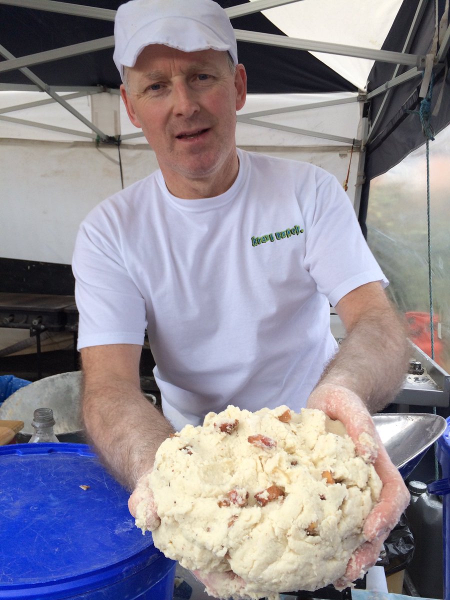 Watch for <a href="/KraziBaker/">krazi Baker</a> griddle baking on <a href="/rachelallen1/">Rachel Allen</a> show on more4 TV this Sunday at 8pm #watchthegreatness #localbest #traditionalbreads