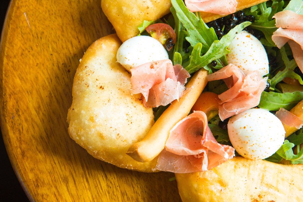 AlfrescoByBene's tweet photo. Satisfy your food cravings with our savoury options at @alfrescobybene
@SheratonBlore
For reservations: +91 80 4252 1000
#AlfrescobyBene #SheratonGrandBangalore #Alfresco #Sheraton #Grand #Bangalore #AbB #UnwindWithAbB #savour #foodcravings #foodie #bangalorediaries https://t.co/IZzmhuhgrk