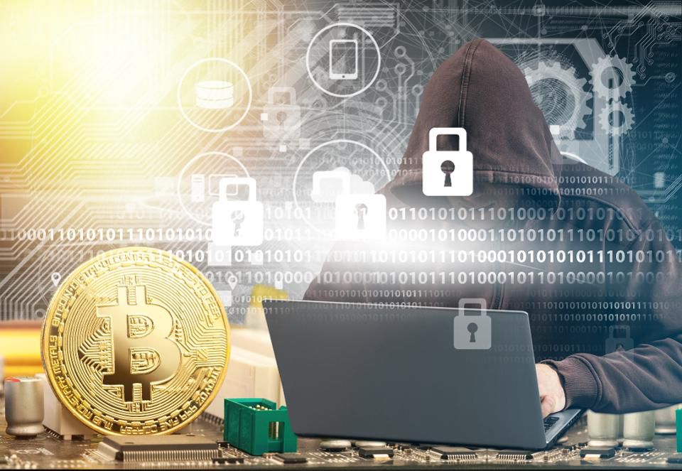 ForbesCrypto's tweet photo. Security expert on crypto hacks: "The weaknesses are not in the cryptocurrency, but in everything around it: the services and systems used to create and store it, the employees who operate that technology and the customers."
https://t.co/2hdUTuq5z9 https://t.co/WV6g05deW2