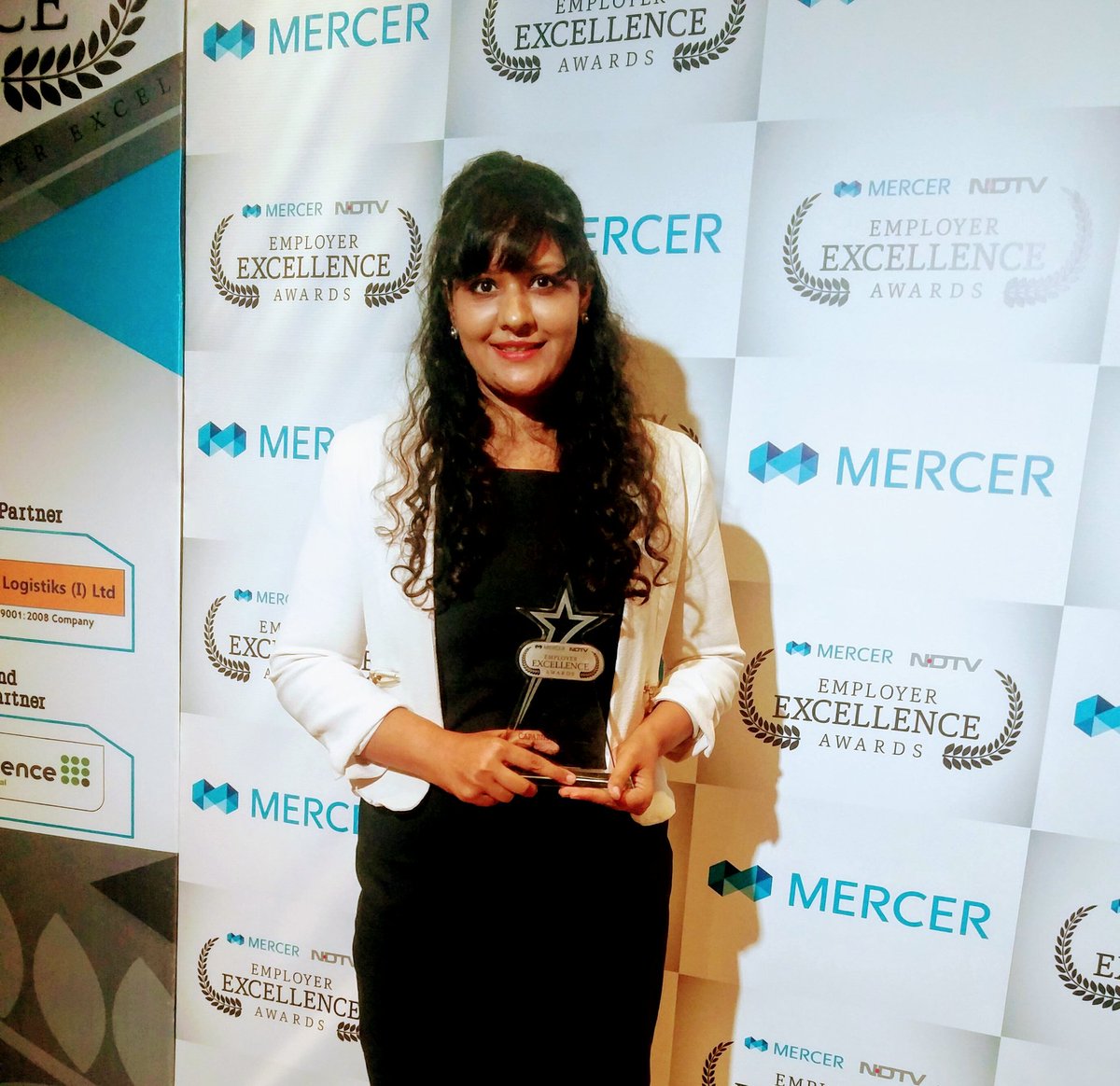 Niharica7's tweet photo. Infosys wins NDTV Mercer and for capability building - showcases skill algorithm on compass, maq and power programmer https://t.co/H7uyNA7nlO