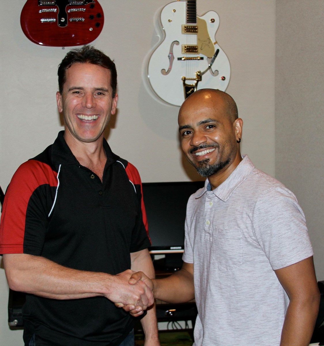 tocaperc's tweet image. #TocaPercussion artist Eric Velez has signed up with Jeffrey Zagaria of the @ZagariaVocal as an instructor and clinician in Boca Raton, FL! :) Anyone learning from Eric is super lucky! #LearnDrumming #LoveDrumming
Jeffrey Zagaria