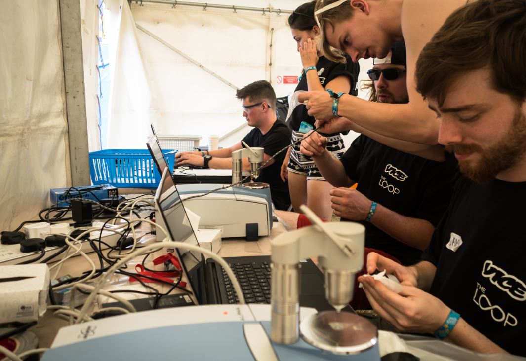 richardbranson's tweet image. The latest crowdfunding campaign from @WeAreTheLoopUK is raising funds to run five regional drug testing hubs across the UK, find our more here: virg.in/JRh #TimeToTest