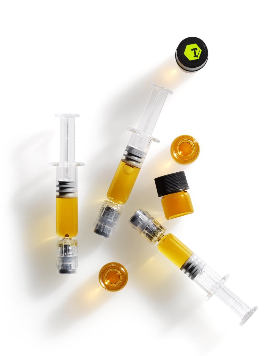 evolabco2's tweet photo. #StrainDrop - #1000mg #AlchemyRFK in Queen Mother Goji, GG#4 & Purple Glue #4 at @LivWellCannabis Nevada | #500mg #FreshTerps in Glass Slipper, PSOG & Spooky Dream Kush at @TWParachute https://t.co/M4vWJIJRbe