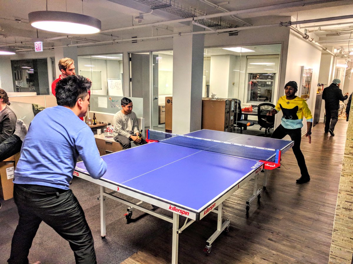 G2dotcom's tweet photo. Ready to meet with G2 and learn more about #TheCrowd? We're excited to host our first Ping Pong tournament and #networking event of 2018 — join us next week on Thurs, May 3rd at @AceBounce in Chicago! 

Sign up below to grab a drink &amp; chat with @G2Crowd:

https://t.co/J0NbxvmJog https://t.co/Yh8vEqDq53