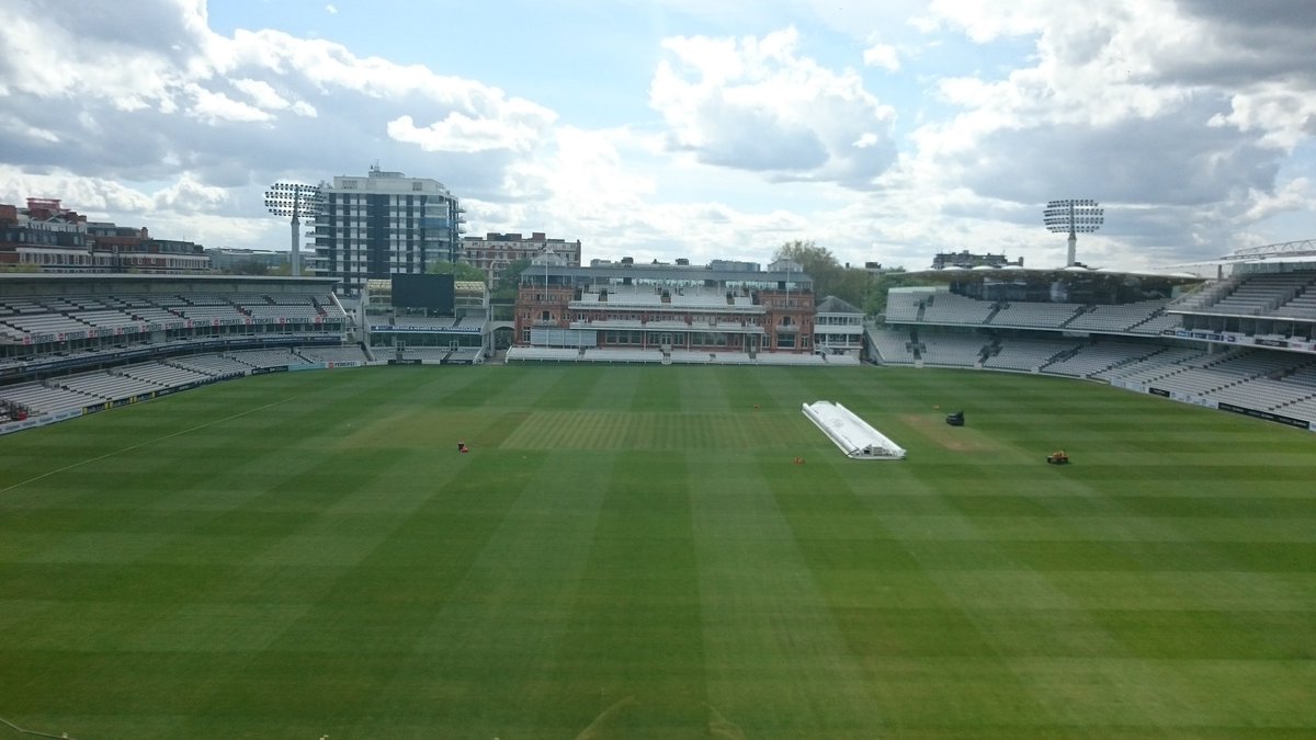 BWPSport's tweet image. Big thanks @lydigreenway @cricketforgirls for a great course today. Miss Hamilton and Miss Leckie enjoyed their day out @HomeOfCricket #funcomesfirst  #praisetheprocess #seatbelton #attackwiththebat #walkinfielding