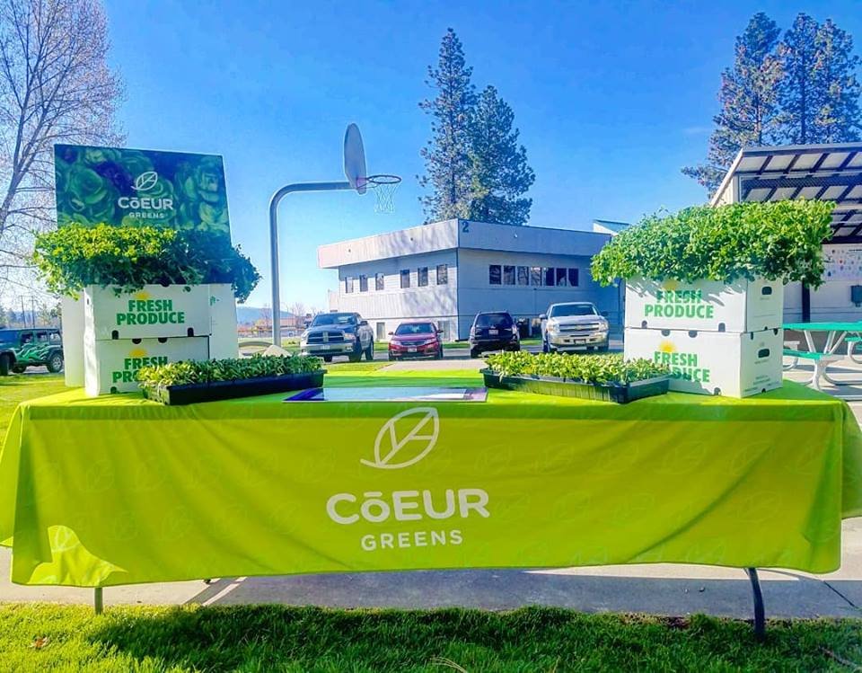 CoeurGreens's tweet photo. Perfect weather for an Arbor Day celebration in Hayden Idaho! Teaching kids about growing your own food and the science behind indoor agriculture!  #realfood #idahopreferred #edibleidaho #haydenidaho https://t.co/CfHcJZ3awy