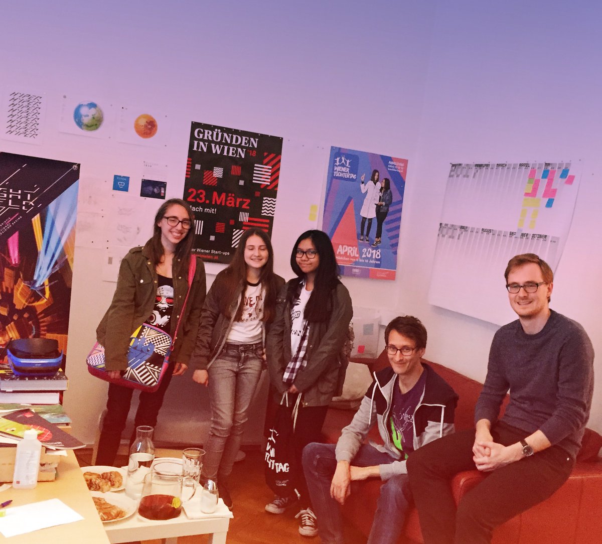 PlayInTheGarden's tweet photo. Daughters in the garden! Thanks for visiting us today, we hope you had fun! #IndieGameDev #toechtertag #girlsday #empoweringgirls https://t.co/SxwJ365VEl