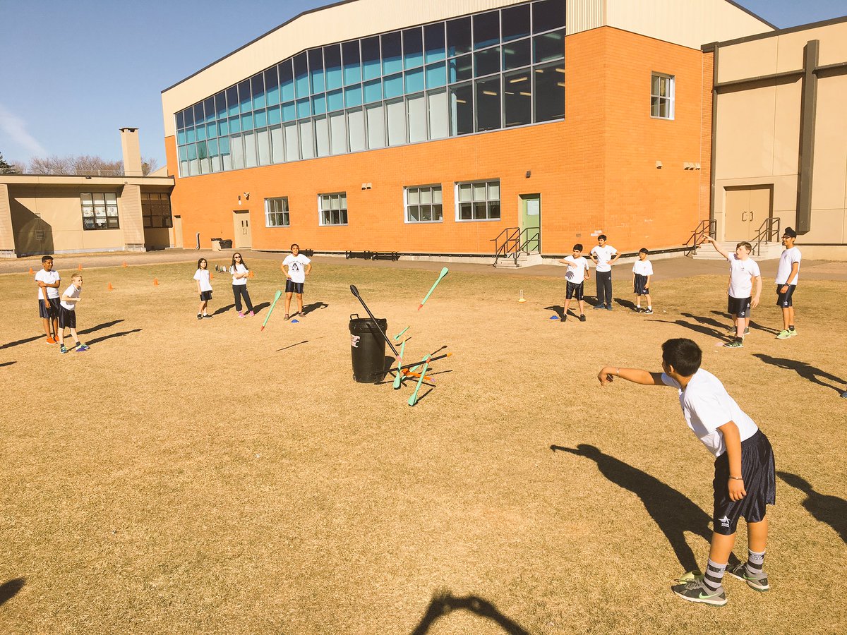 cmillard222's tweet photo. Finally some nice weather in Alberta! #TrackAndField #Javelin Working on grip and form! #turbojavelin @athleticsab @AACSMiddle @iancgray https://t.co/YNX1hSJlqc