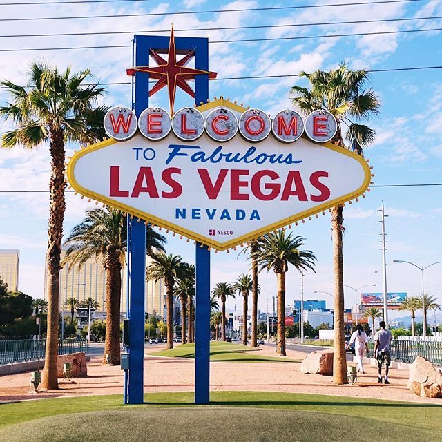 Visite express à Las Vegas Baby ! ♠️♦️♣️♥️
#MagEtAntoineWestCoast #VisitNevada #WelcomeToFabulousLasVegas #visittheusa ift.tt/2HwLm1G