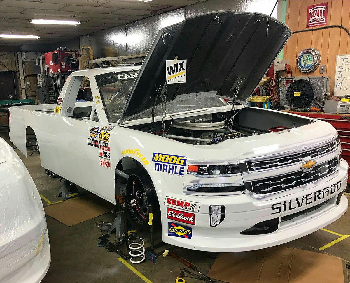 Dropping off some of the new 0w30 racing oil from Extreme. To our partners at <a href="/MBMotorsports/">MB Motorsports</a> Camping World Truck team. #raceoil #campingworldtrucks #nascar