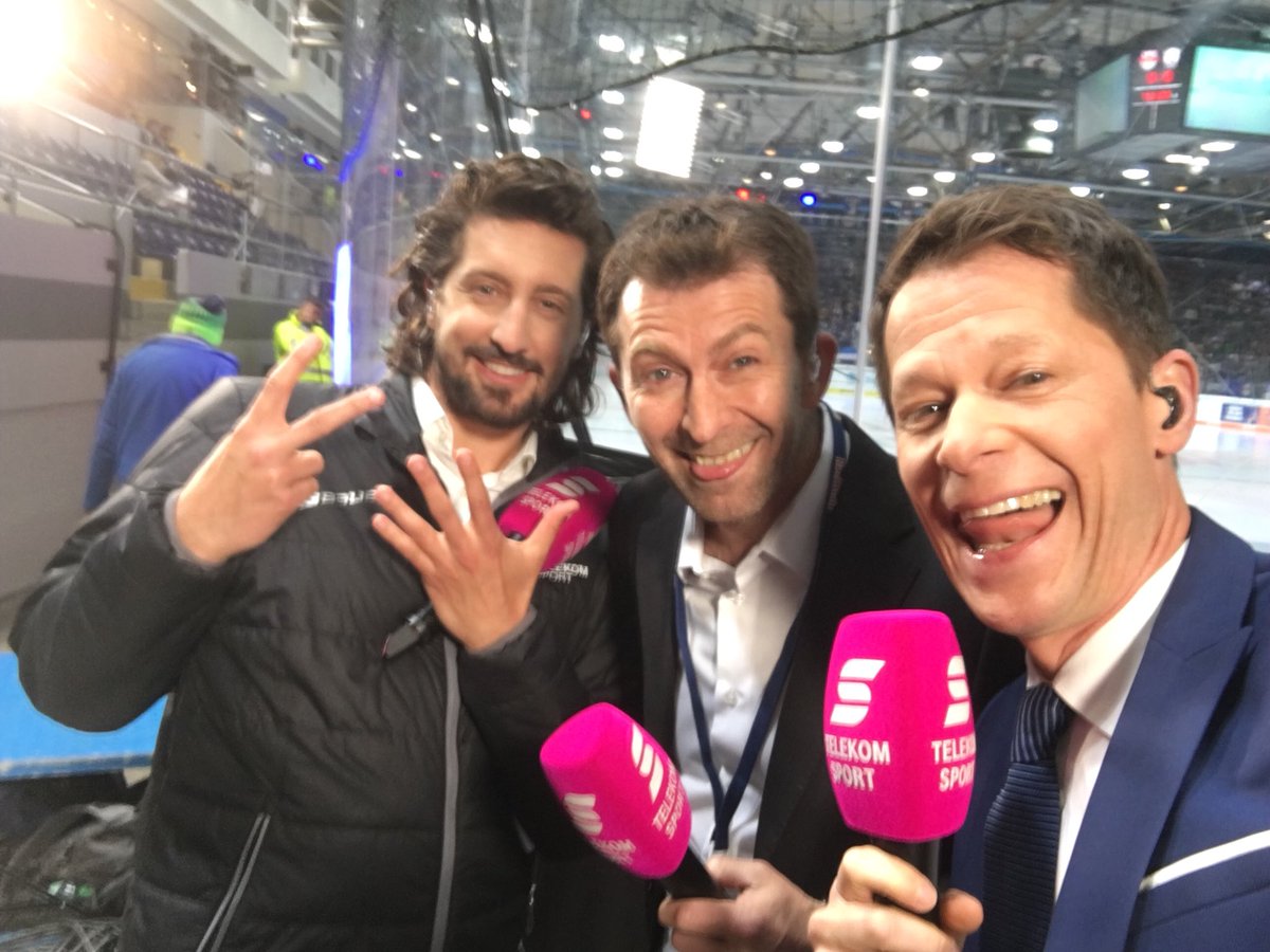 7....mehr Worte braucht es nicht! #geilsteZeit <a href="/BastiSchwele/">Basti Schwele</a> <a href="/RickGoldmann/">Rick Goldmann</a> <a href="/PEhelechner25/">Patrick Ehelechner</a> <a href="/FelskiSven/">Sven Felski</a> <a href="/KKlostermann4/">K_Klostermann</a>