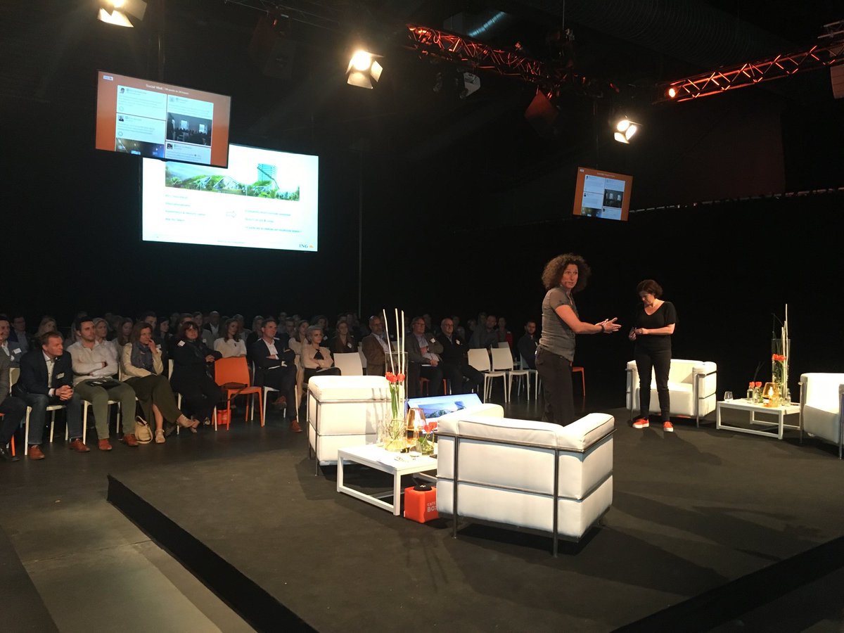 AxelleVQ's tweet photo. De climax van elke event op #weekvanondernemen ING #INGspiration de ludieke improsamenvatting van #inspinazie https://t.co/S9UEx1Bqtt