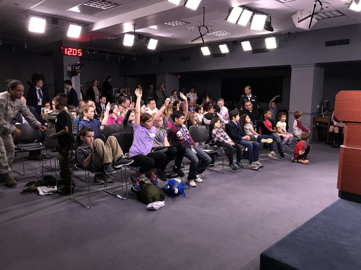 Today’s #Pentagon press briefing was standing-room only with hard-hitting questions from #military and #DoD kids for Col. Robert Manning and Captain America.

#KidsServeToo
#MOTMC
#KnowYourMil
#TakeOurChildrenToWorkDay