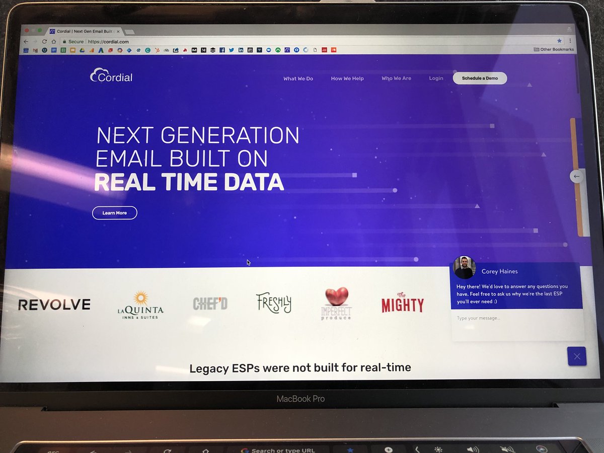 coreyhainesco's tweet image. This is #howidrift at my comfy desk, changing the way enterprise software is sold through open conversations #becordial