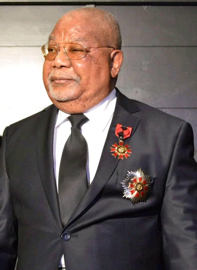 Le Vénérable André Obami Itou, ancien président du Sénat de la République du Congo, est décédé le lundi 23 avril 2018 à Brazzaville. La veillée se tient au 256 avenue Prosper Gandzion (centre-ville). <a href="/ThMoungalla/">Thierry Moungalla</a> <a href="/EmmanuelMacron/">Emmanuel Macron</a> <a href="/okombit/">Tsalissan okombi. D.Elvis</a> <a href="/bbcafrique/">BBC News Afrique</a> <a href="/MTN_123/">MTN CONGO</a>