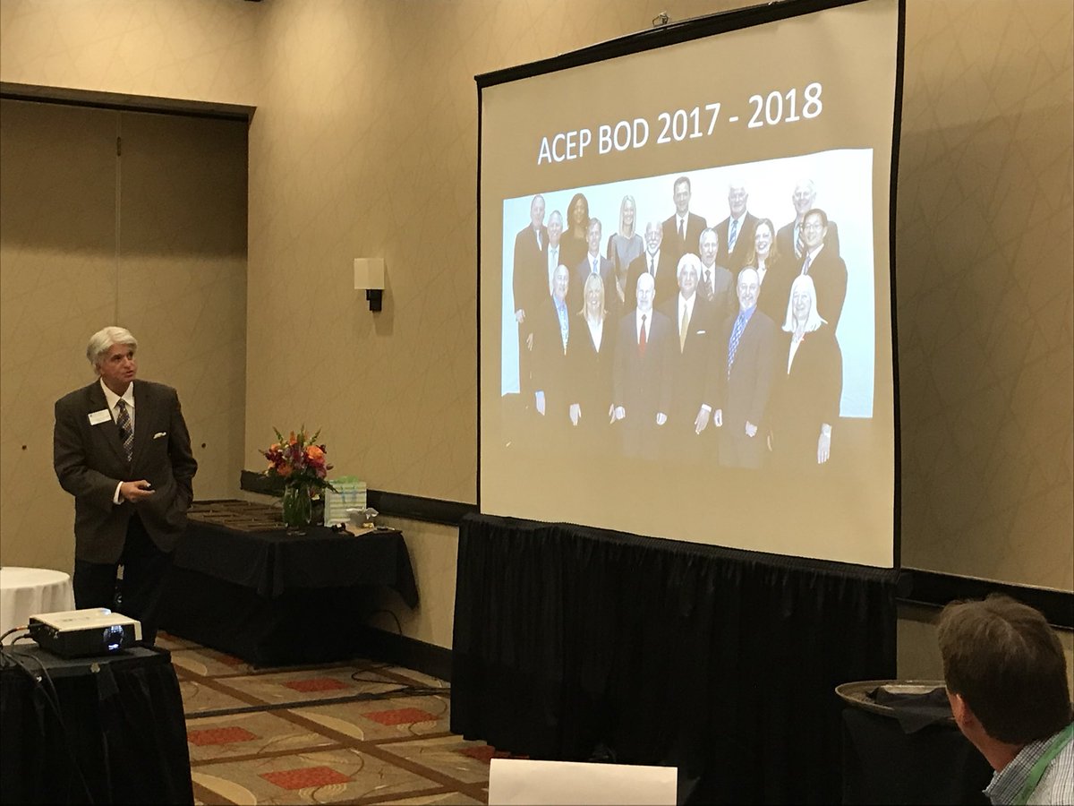 OhioACEP's tweet photo. .@EmergencyDocs Prez-Elect @JohnRogersMD introduces #EMForum18 attendees to ACEP Board and leadership https://t.co/ybZLrj2acK