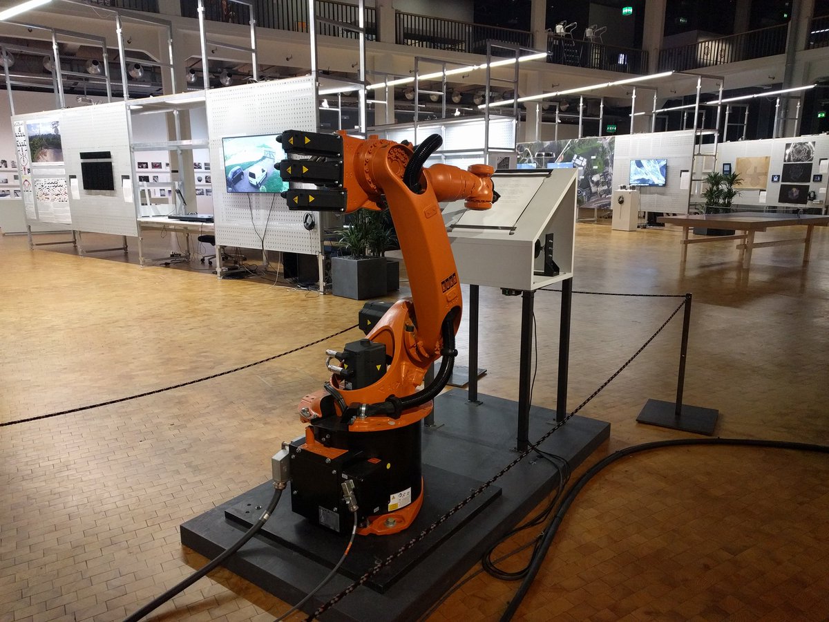 Innovate_KA's tweet photo. @Innovate_KA heute Abend am @zkmkarlsruhe beim #digiTalk in der Open Codes Ausstellung! 
#innovate #digiTalk #DMW https://t.co/uuETuw9FDk