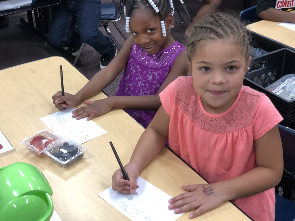 rhonda_behr's tweet photo. Thank you Fruit and Vegetable Program for our strawberries 🍓 and blueberries. We learned how to write a recipe for Berry Shortcake. We loved making and eating this delicious snack! @61WatsonWarrior #warriorstweet https://t.co/VsLCqZi1QH
