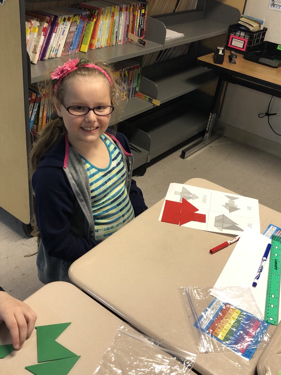MrsLaMottGrade3's tweet photo. Taking a break after all our #mcatesting to build with #tangrams #HLWWProud #hlwwlakers #3rdgrade #math #ChallengeYourself #workingandplaying https://t.co/rp9zgatYje